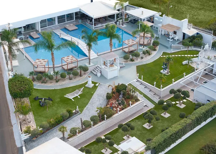 White Luxury Villa Hersonissos (Crete)