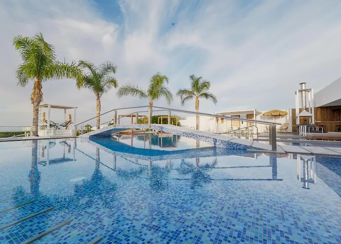 White Luxury Hersonissos (Crete)