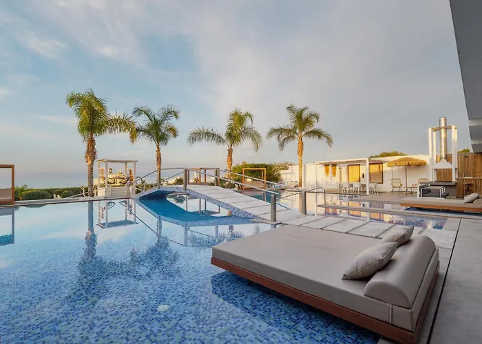 White Luxury Hersonissos (Crete)