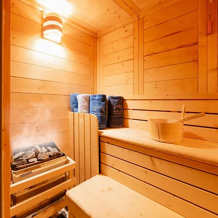 Βίλα White Luxury Χερσόνησος