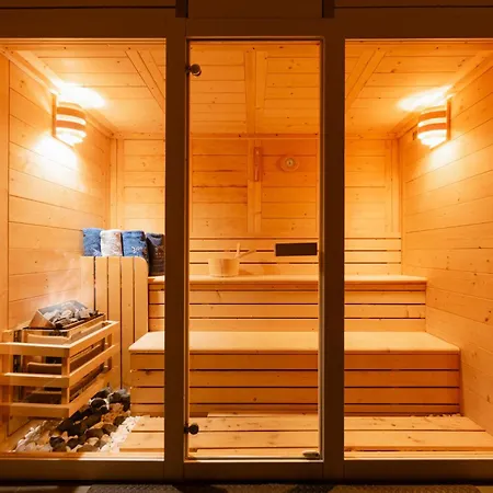 White Luxury Willa *