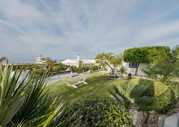 White Luxury Villa Hersonissos (Crete)