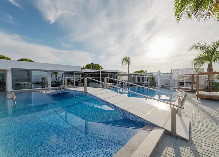 Villa White Luxury Hersonissos (Crete)