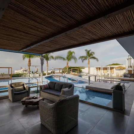 White Luxury * Херсониссос